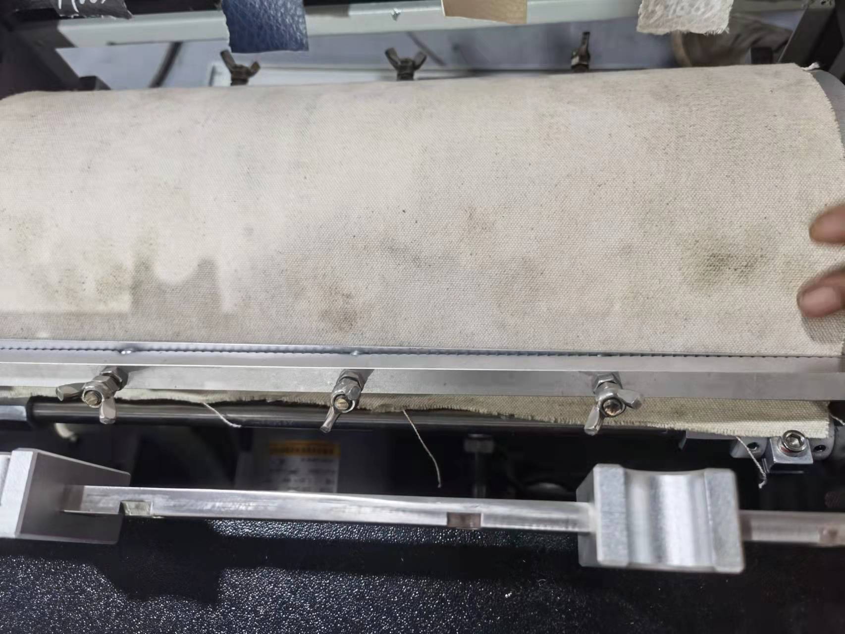 Testeur d'abrasion en cuir dynamique du fabricant pour le caoutchouc de laboratoire